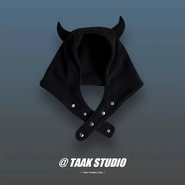 Black Devil Ear