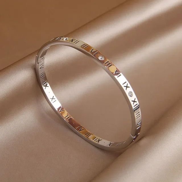 D0609 Silver