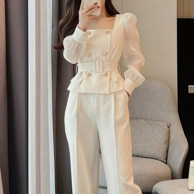 white 2 piece set