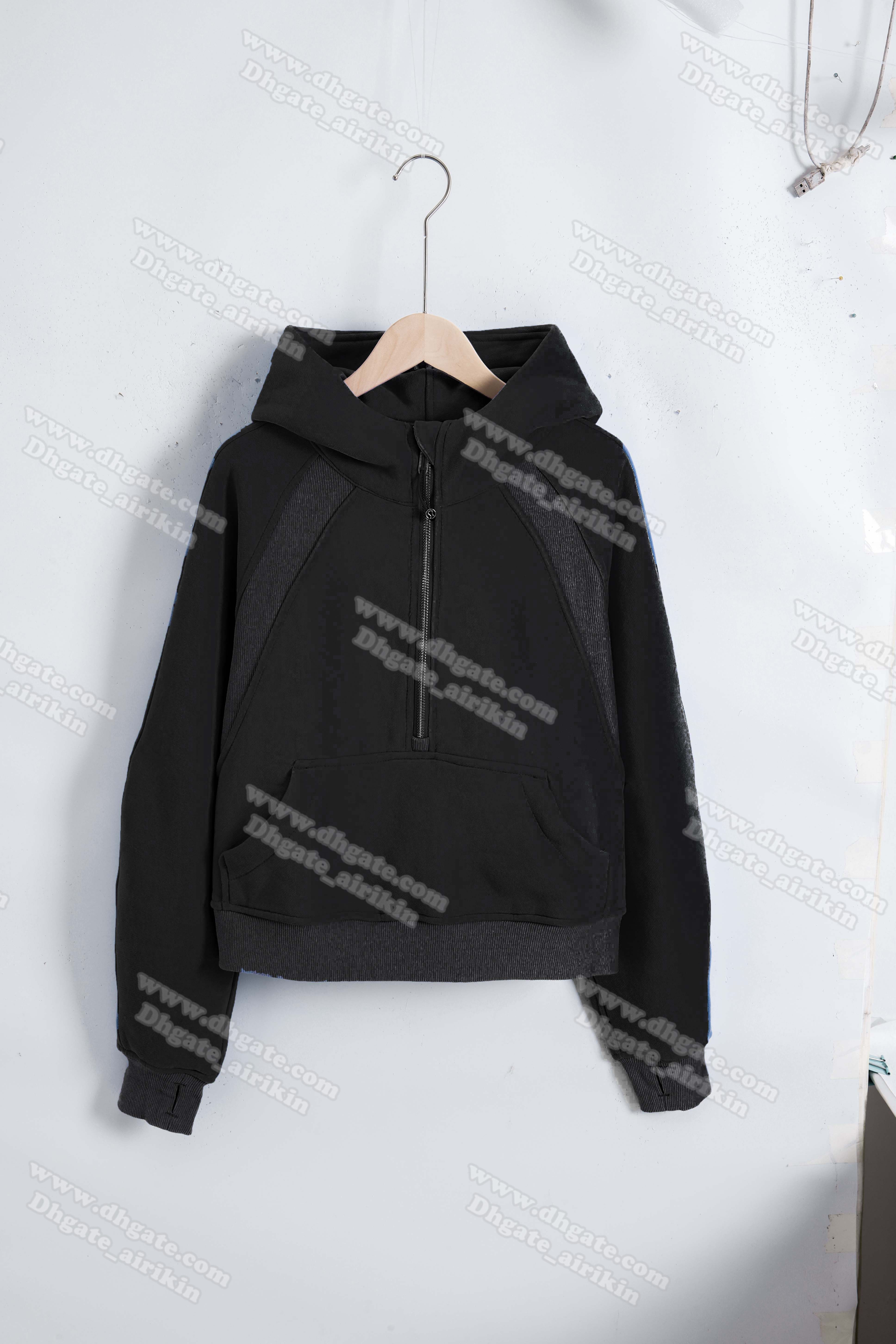 Hooded half-zip 10