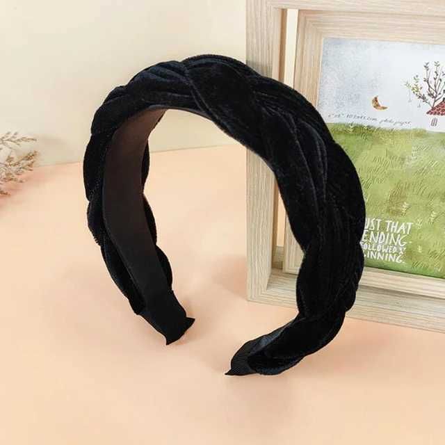 black hairband