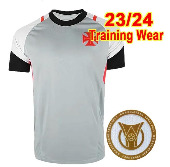 23 24 Vêtements d'entraînement+Brasileir