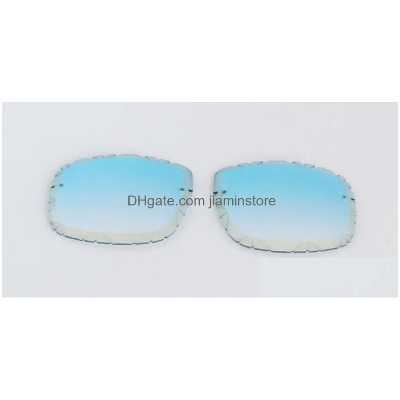 Size 61 Blue Mirror Lens