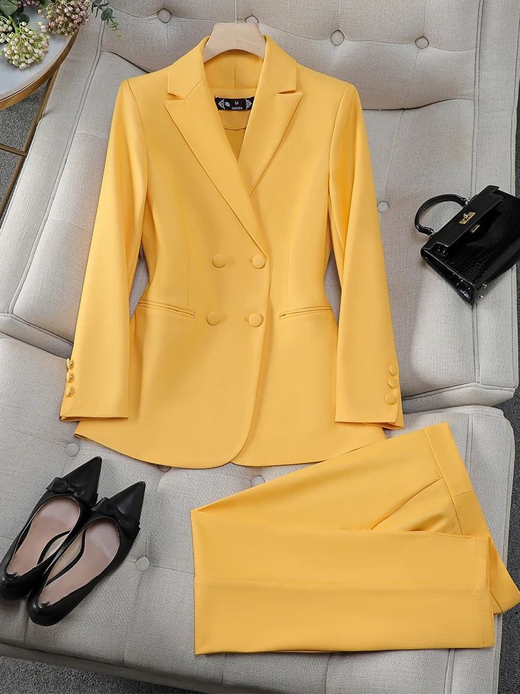 conjunto amarelo de 2 peças