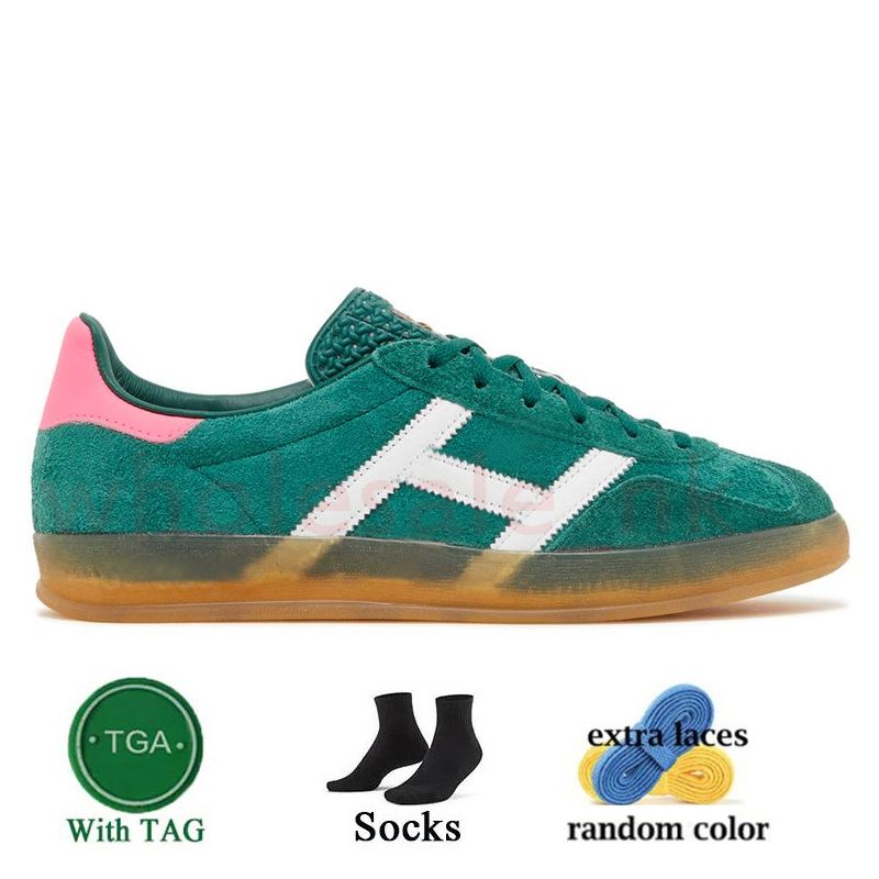 D42 Indoor Collegiate Green Pink