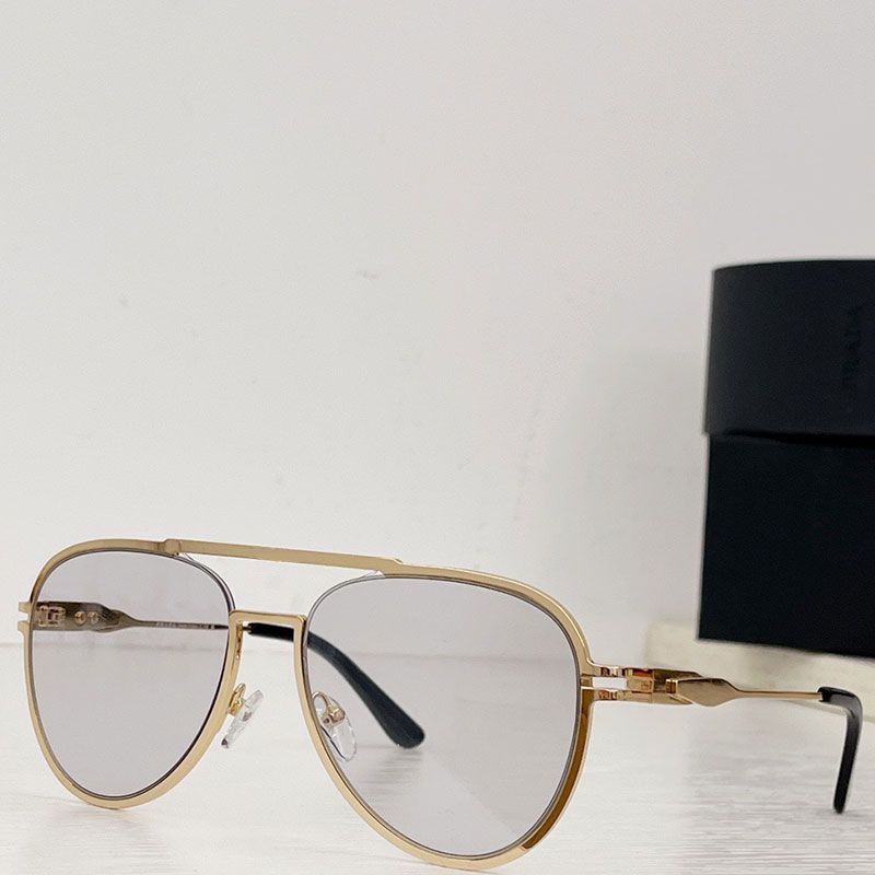 Gold framed mirror lenses