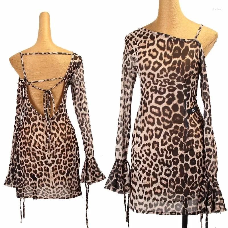 Vestido de leopardo