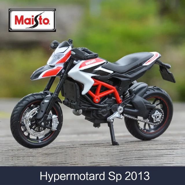 Hypermotard met doos