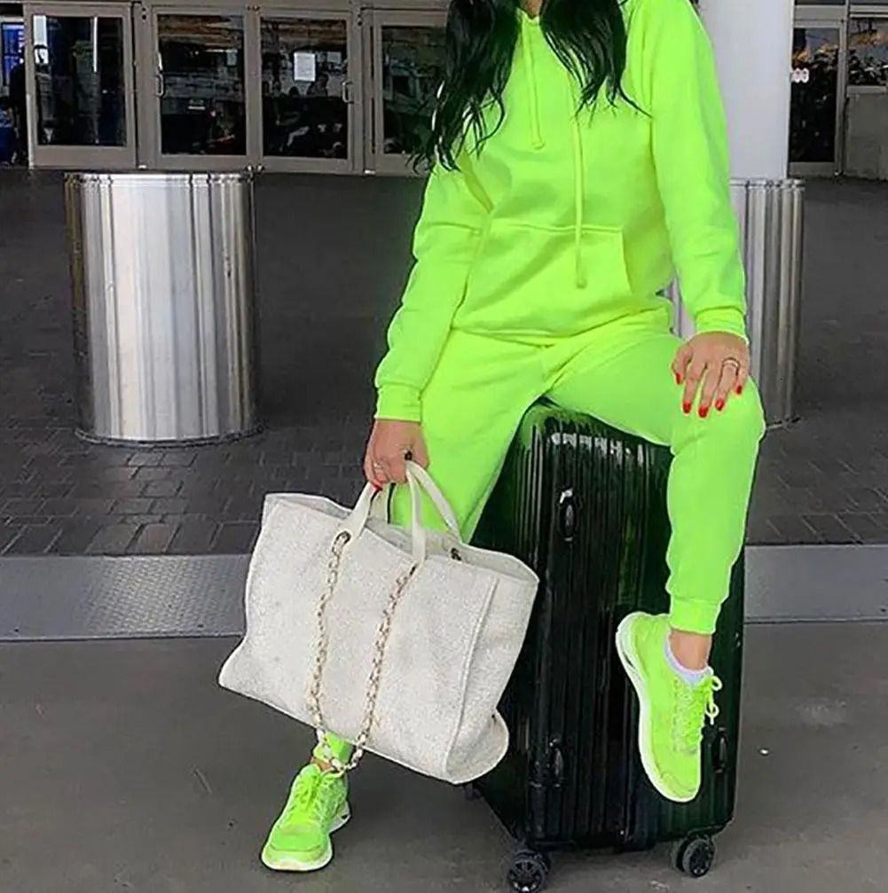 fluorescent green