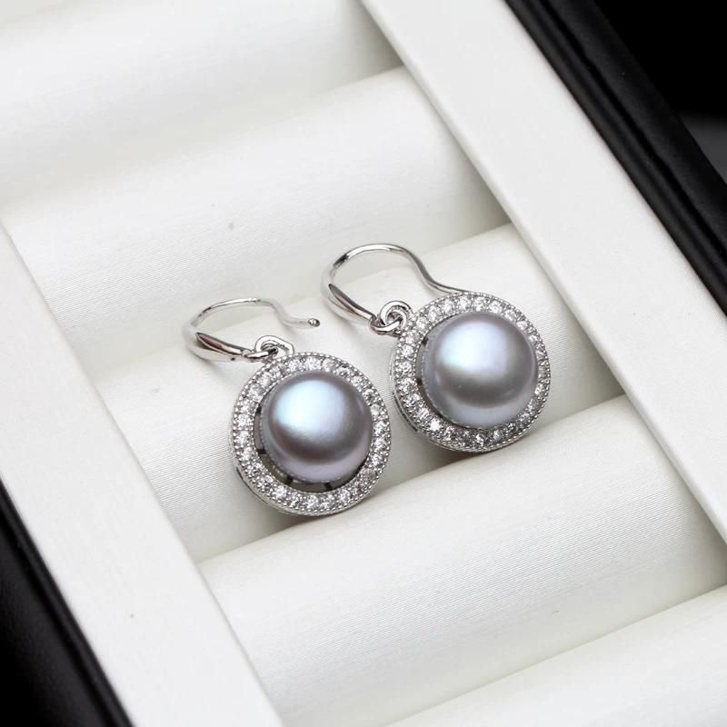 grey pearl earring