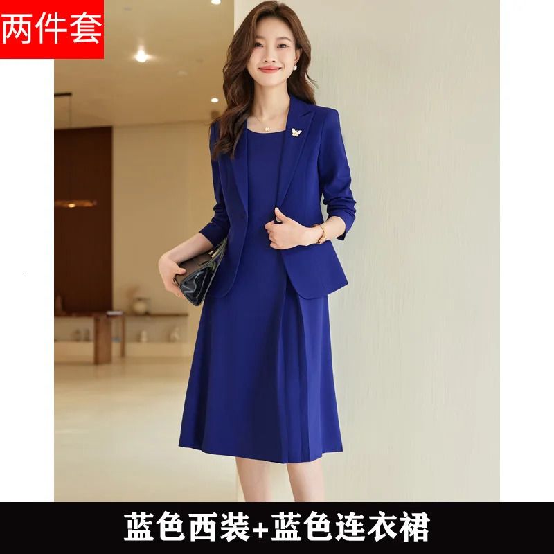 8606coat with dress