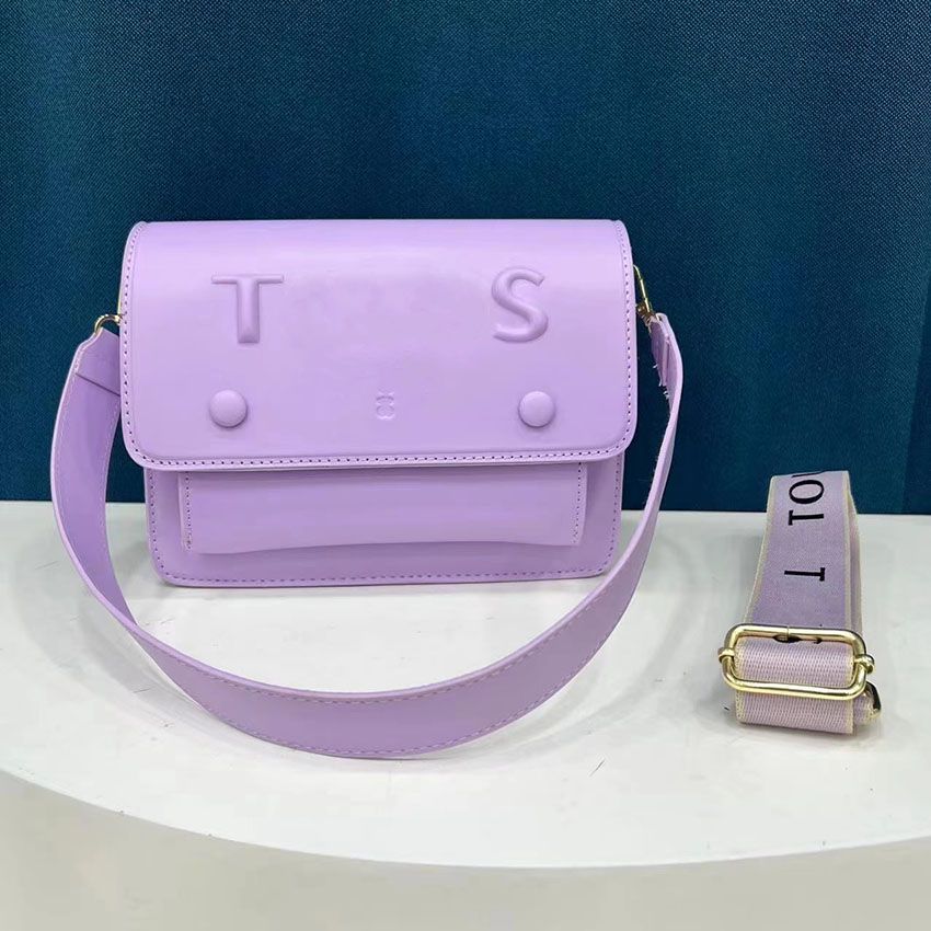 Lavender Shoulder bag