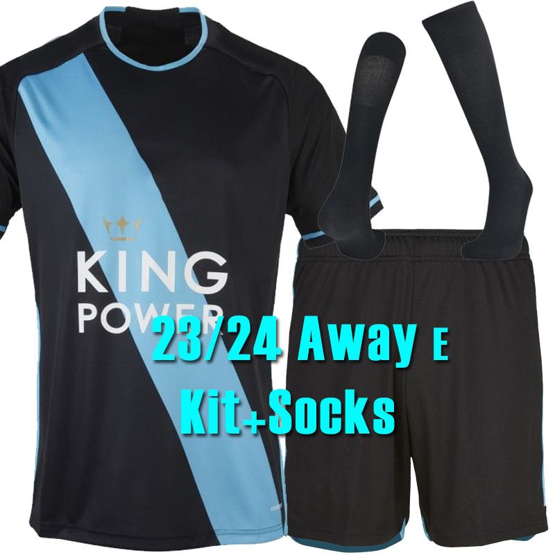 23 24 away kit+socks