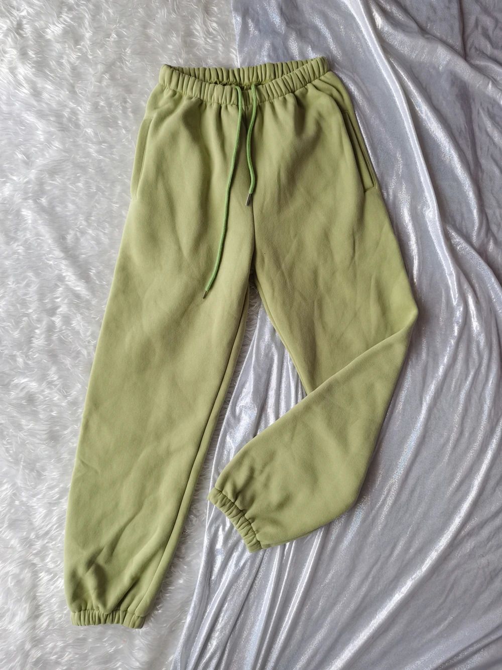 pantalon vert olive