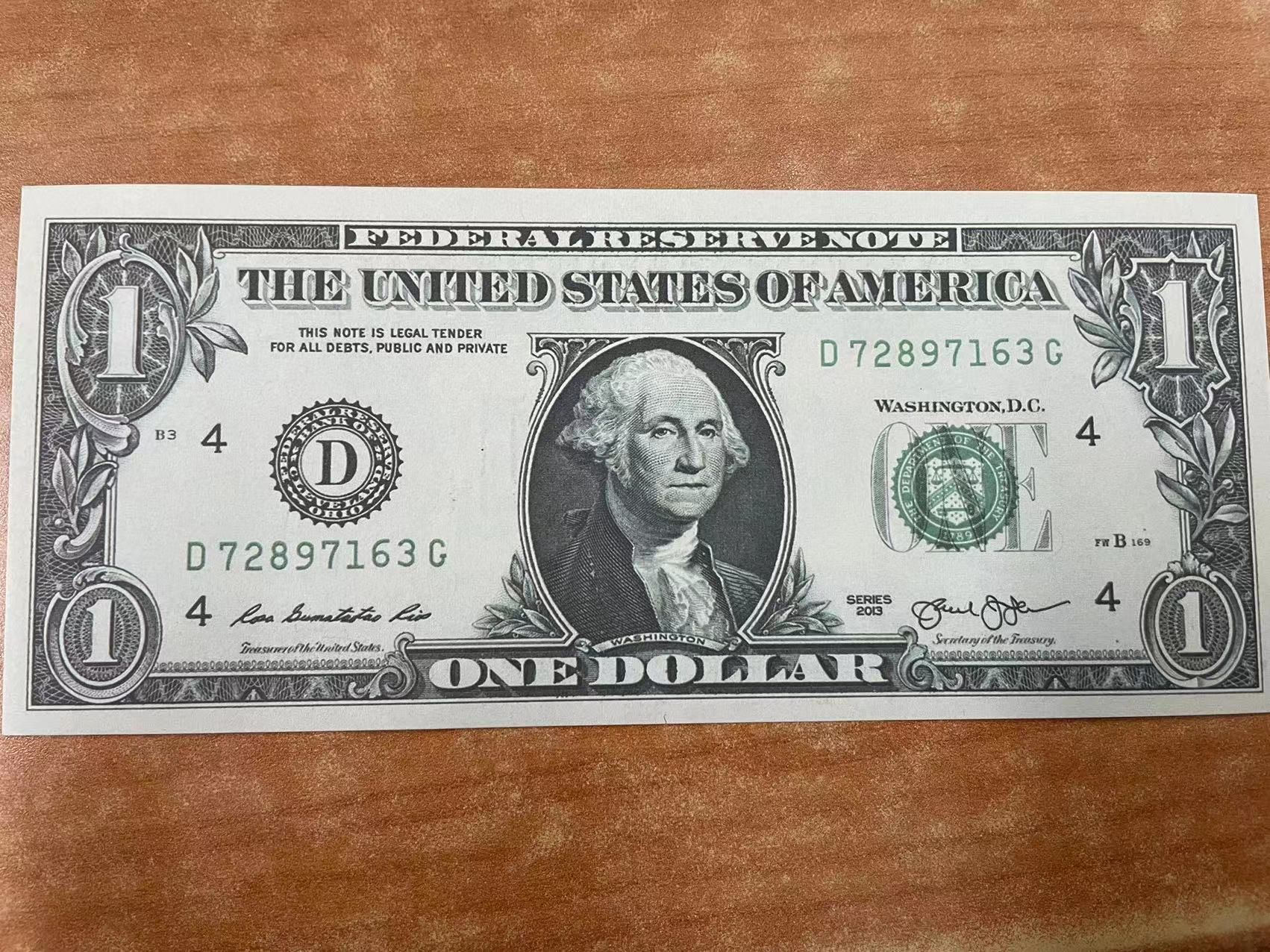 1 dollar