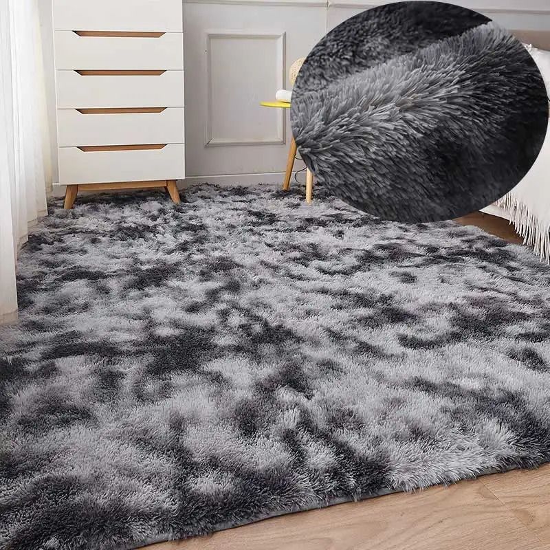 tapis gris foncé