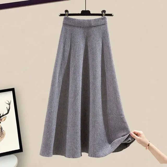 gray skirt