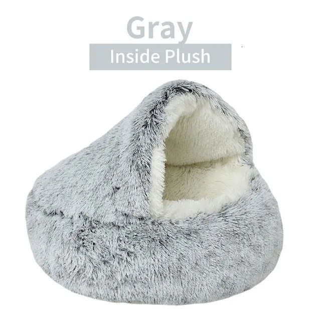 Peluche gris à l'intérieur