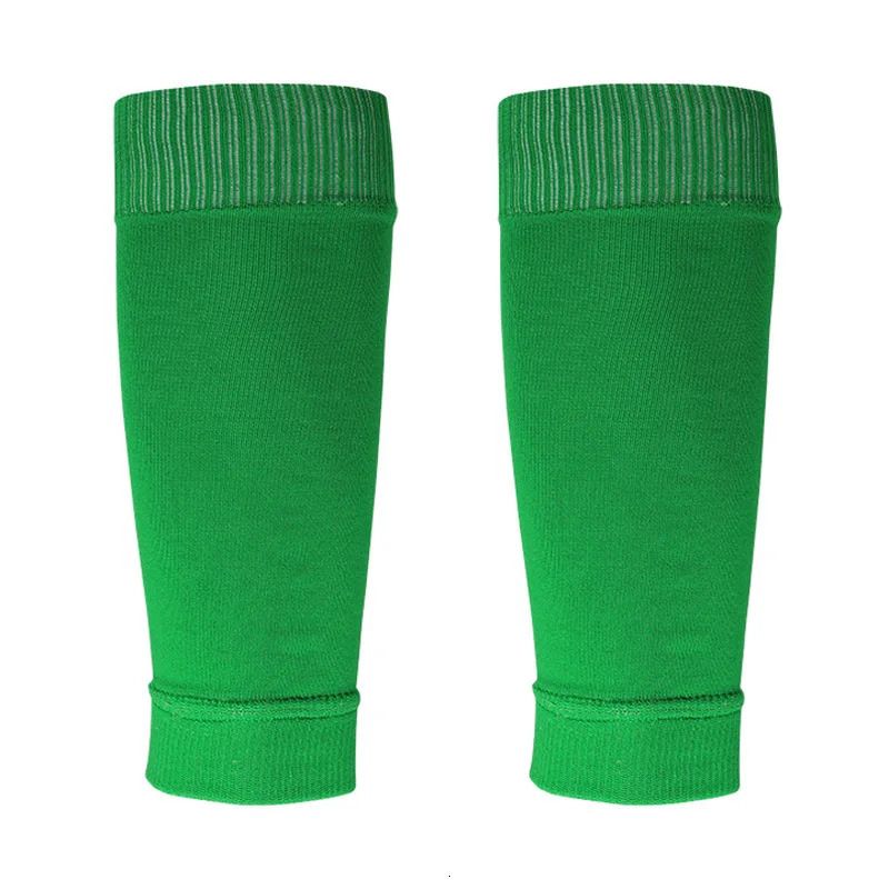 3 pairs green