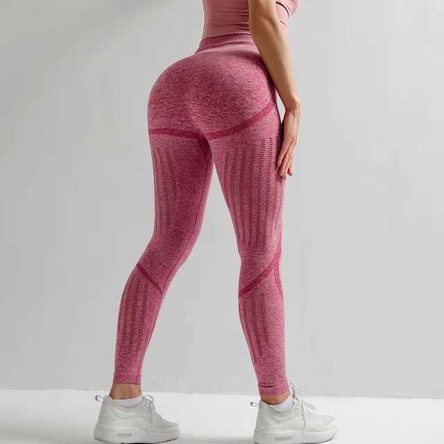 pants pink