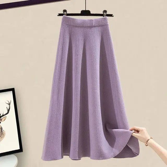 purple skirt