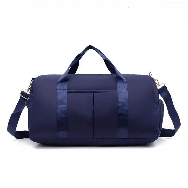 Navy blau