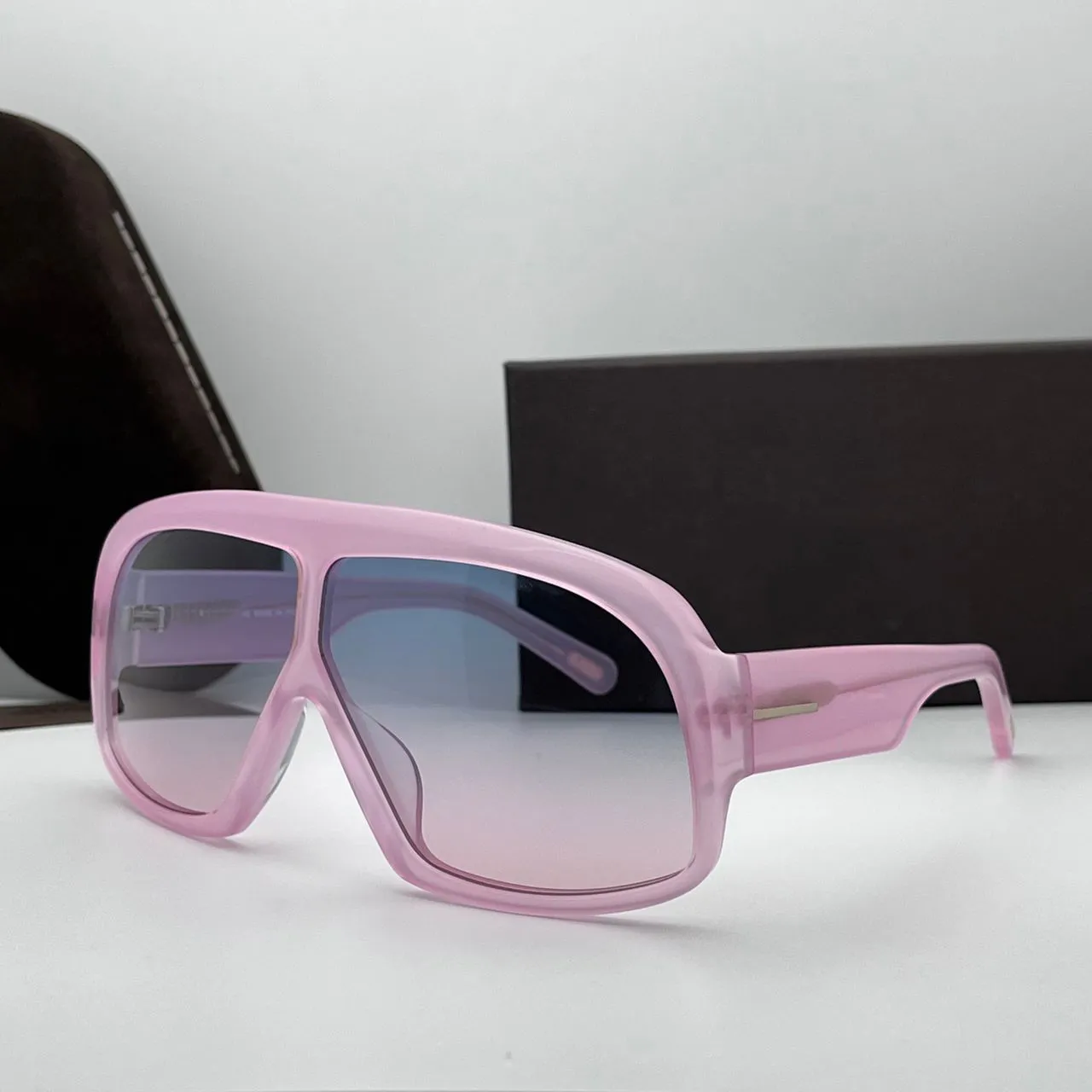 clear pink frame blue gradient pink lens