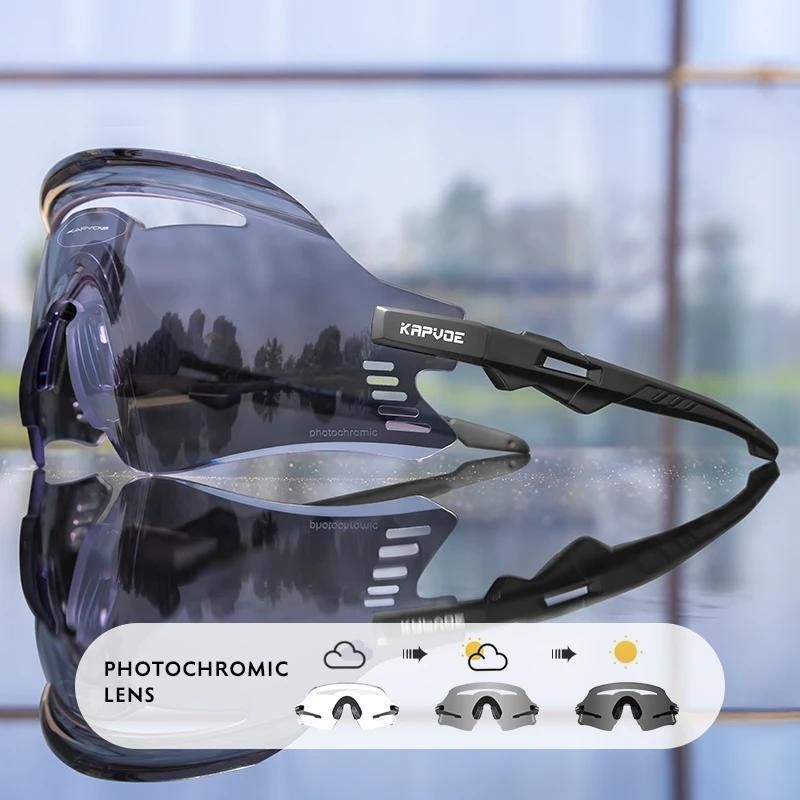 Photochromic C1