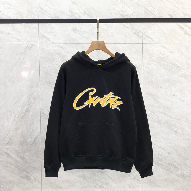 svart hoodie