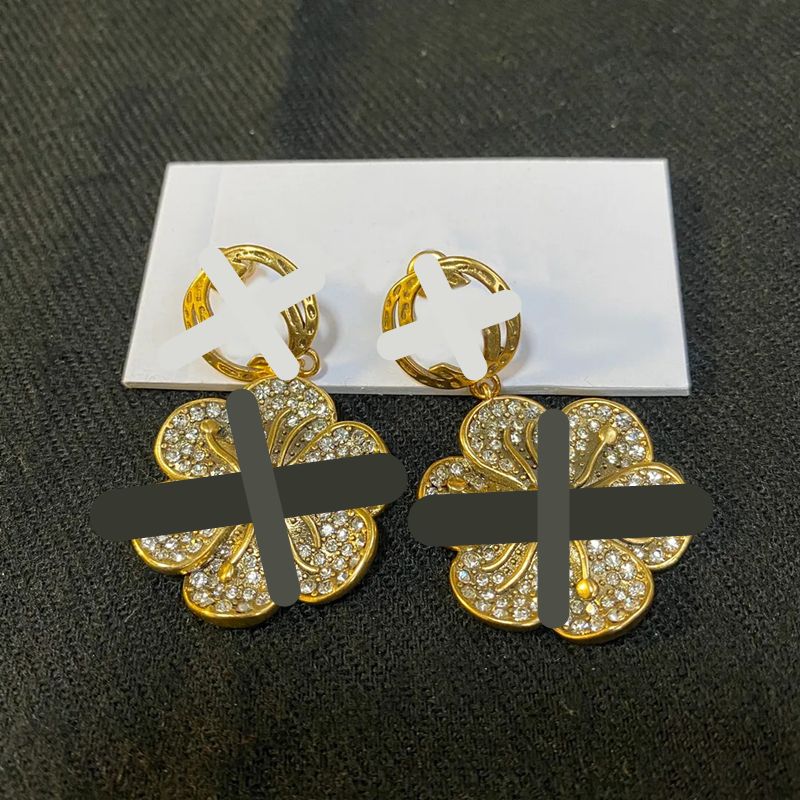 No.20earring with box