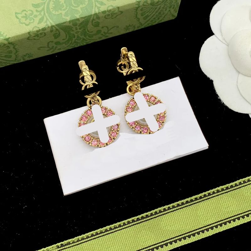 No.5 earring with box