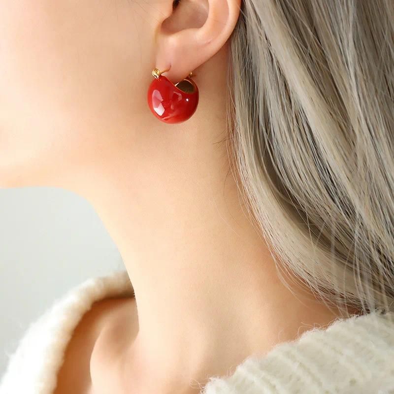 F684RED Color Earrin