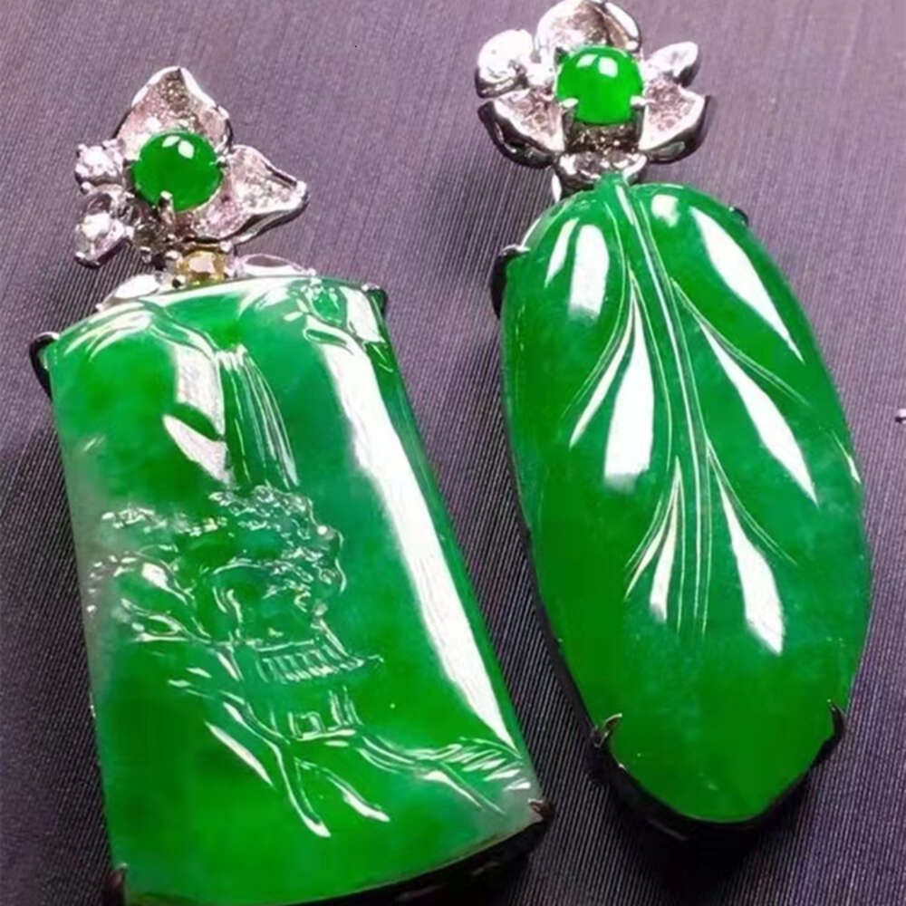 Jade de poids naturel de 6,4 mm en or 18 carats