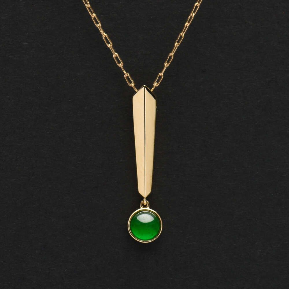 GP0005798-Jadeite Pendant