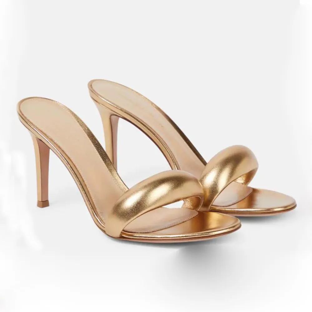 pantofole d'oro 8,5 cm