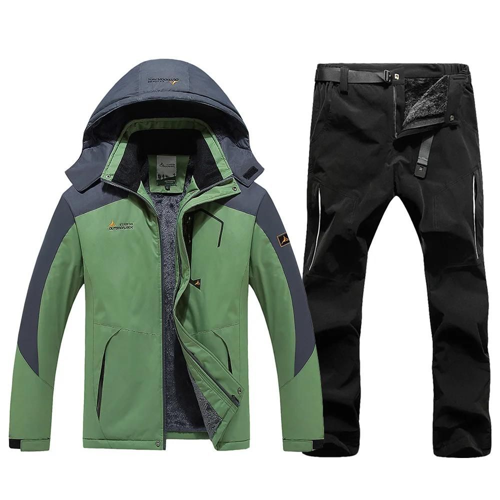 Conjunto preto verde