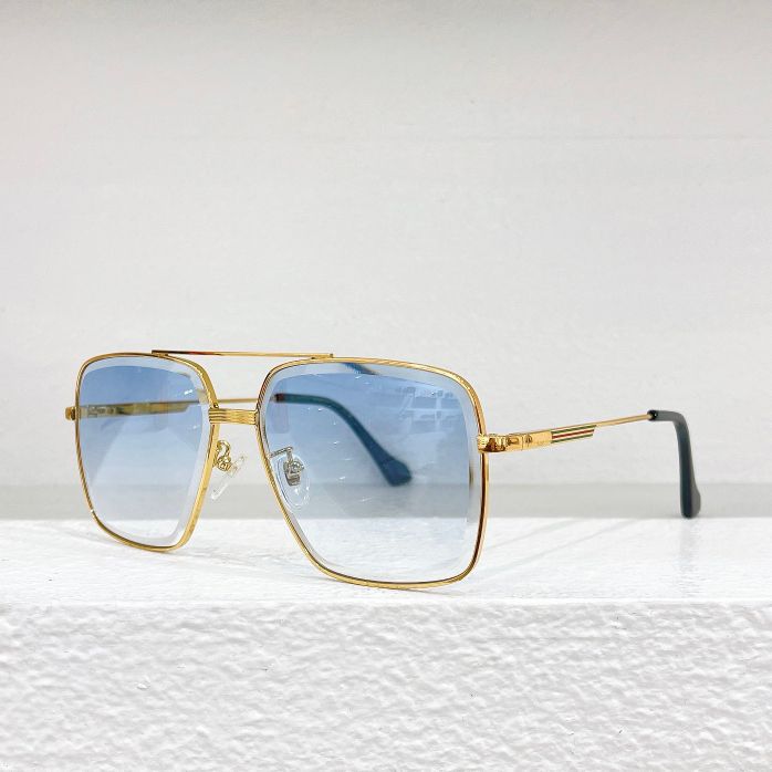 gold frame Gradient blue lens