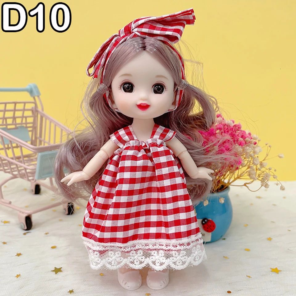 D10-DOLL e roupas