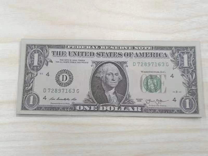 1 dollar