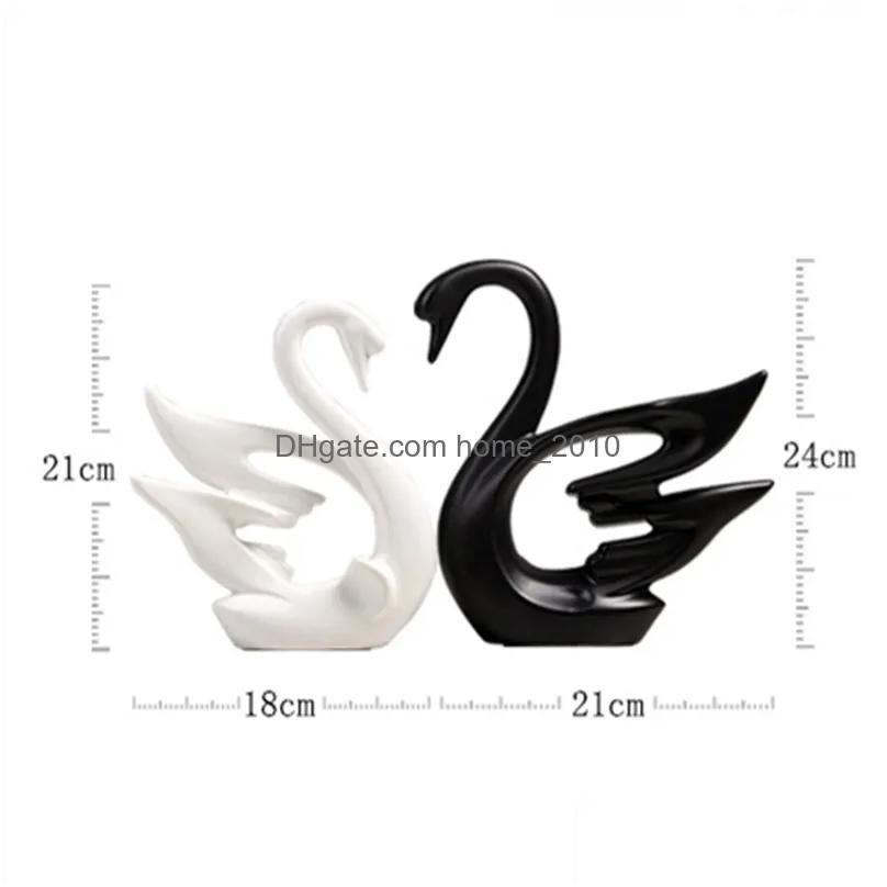 Couple Swan