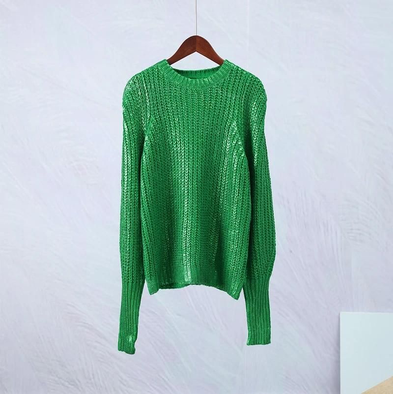 grüner Pullover