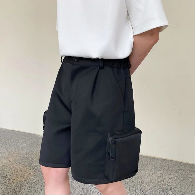 svarta shorts