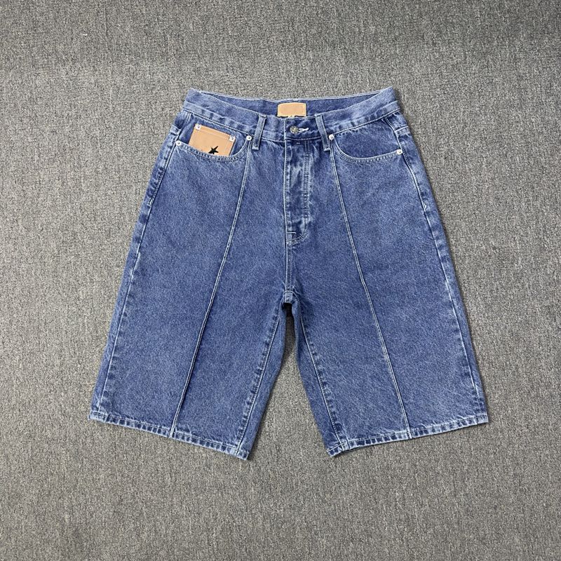 Short bleu