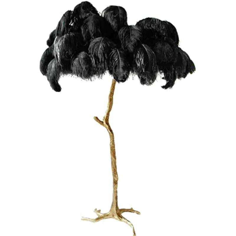 Корпус из смолы, высота 170 см, 35 перьев черного цвета.