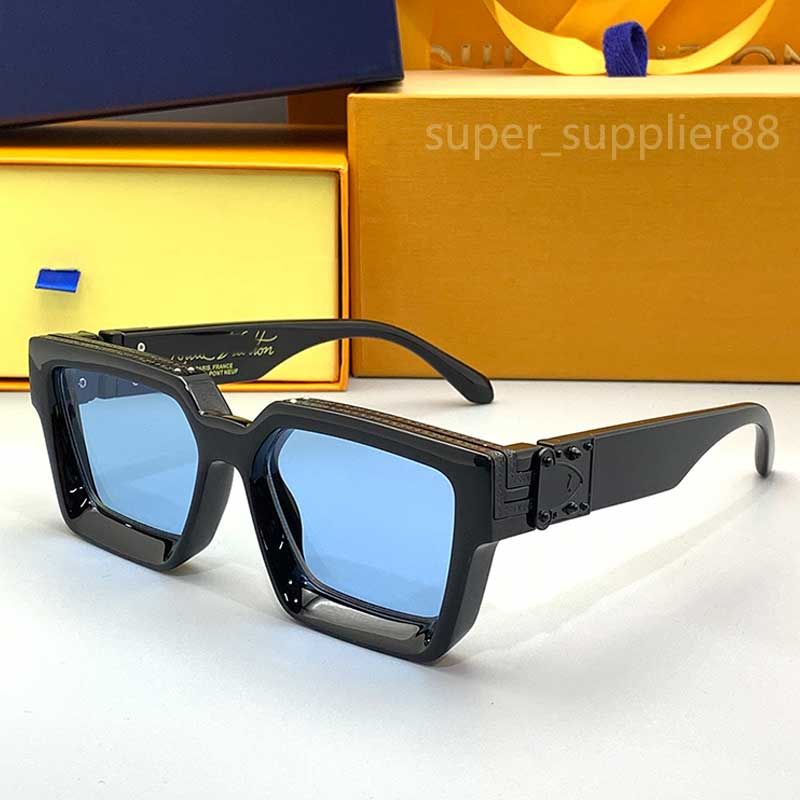 1165 Blue Lens/black Logo