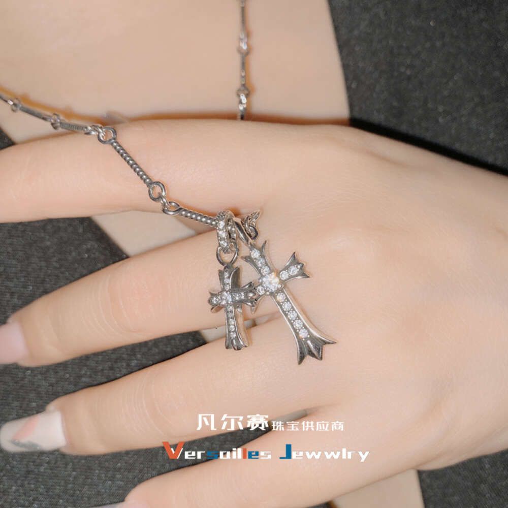 Cross Thai Silver - White Diamond with