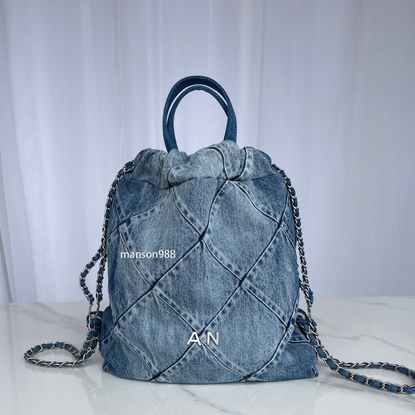 Sac en jean 34 cm avec lettres en argent