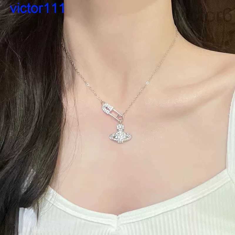 X2515 Saturn Pin Necklace