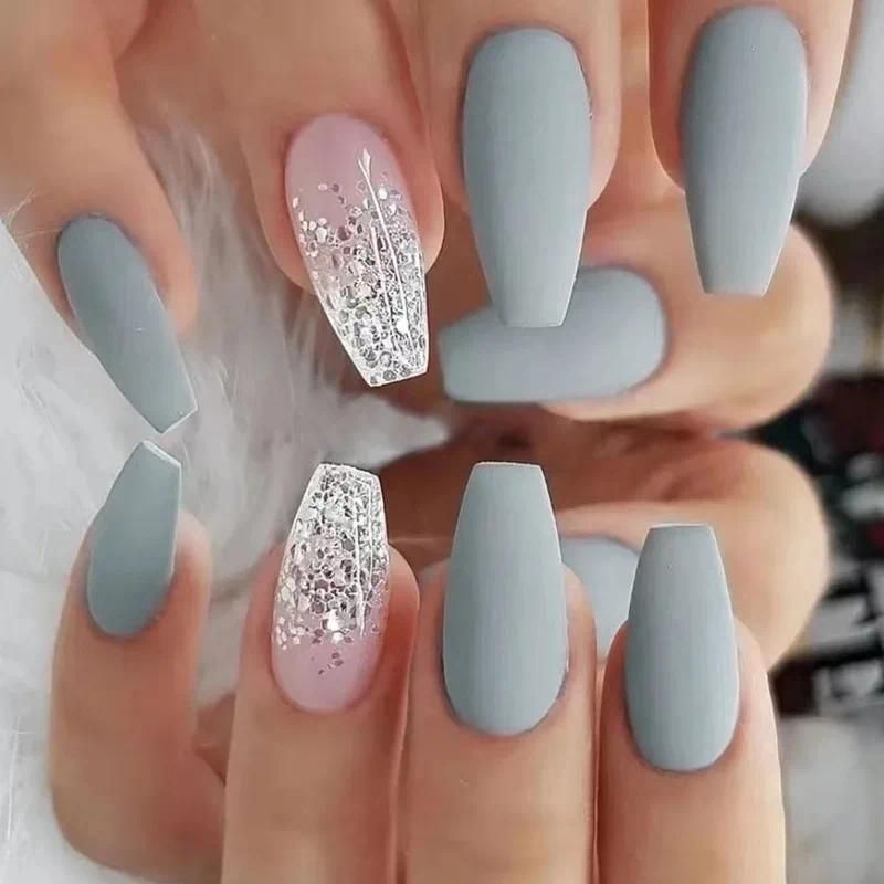 fake-nails-W376