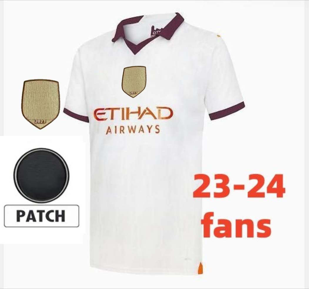 2324 بعيدا ALDULT PATCH